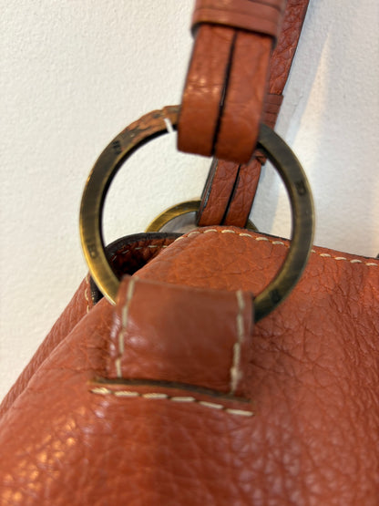 CAROLINA HERRERA. Bolso de hombro piel asa multiple