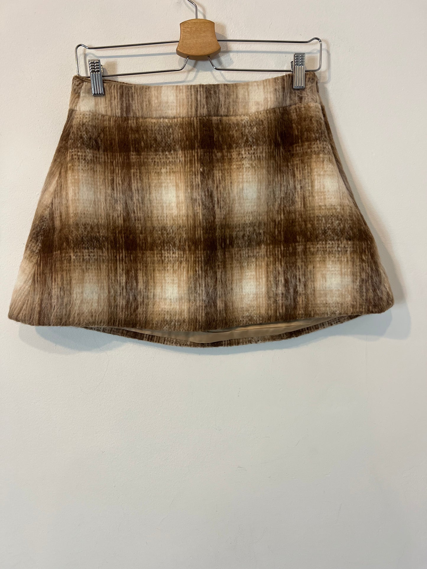 IMAN. White ribbed top Tm