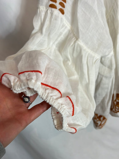 MASSIMO DUTTI. Embroidered linen blouse. T.S.