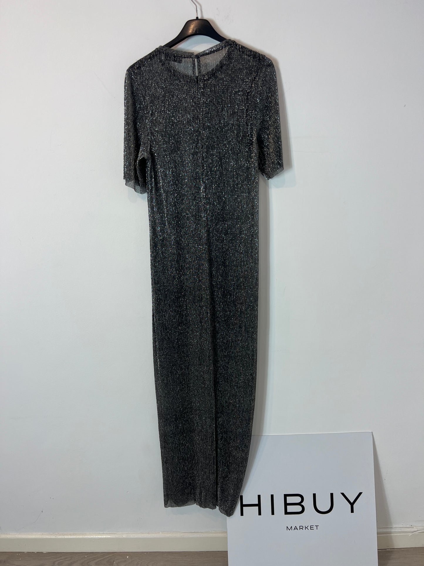 MANGO. Long dress with thread detail Ts