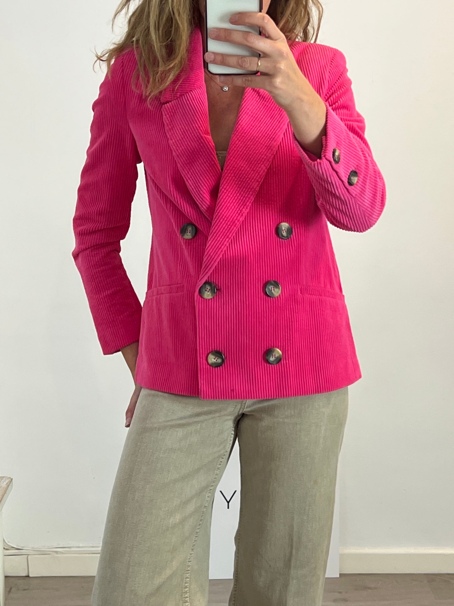 ZARA. Blazer de pana rosa T.m