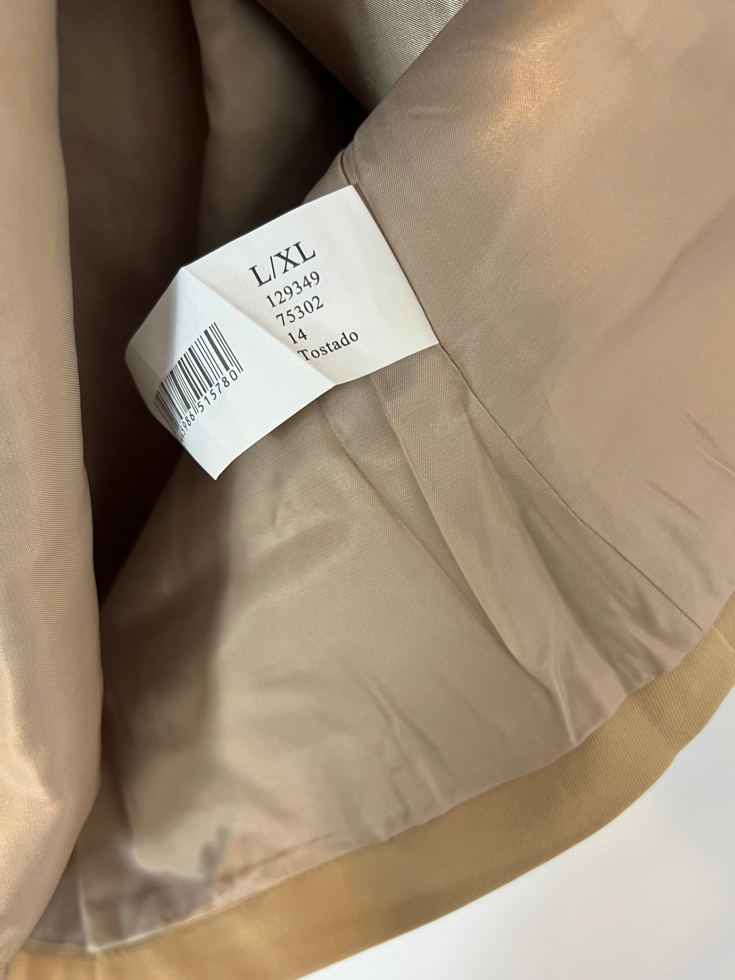 HUG & CLAU. Chaqueta beige efecto gabardina. T L/XL