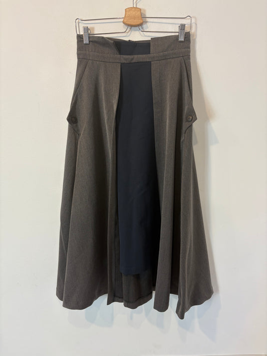 IQ COLLECTION. Falda midi bicolor bolsillos