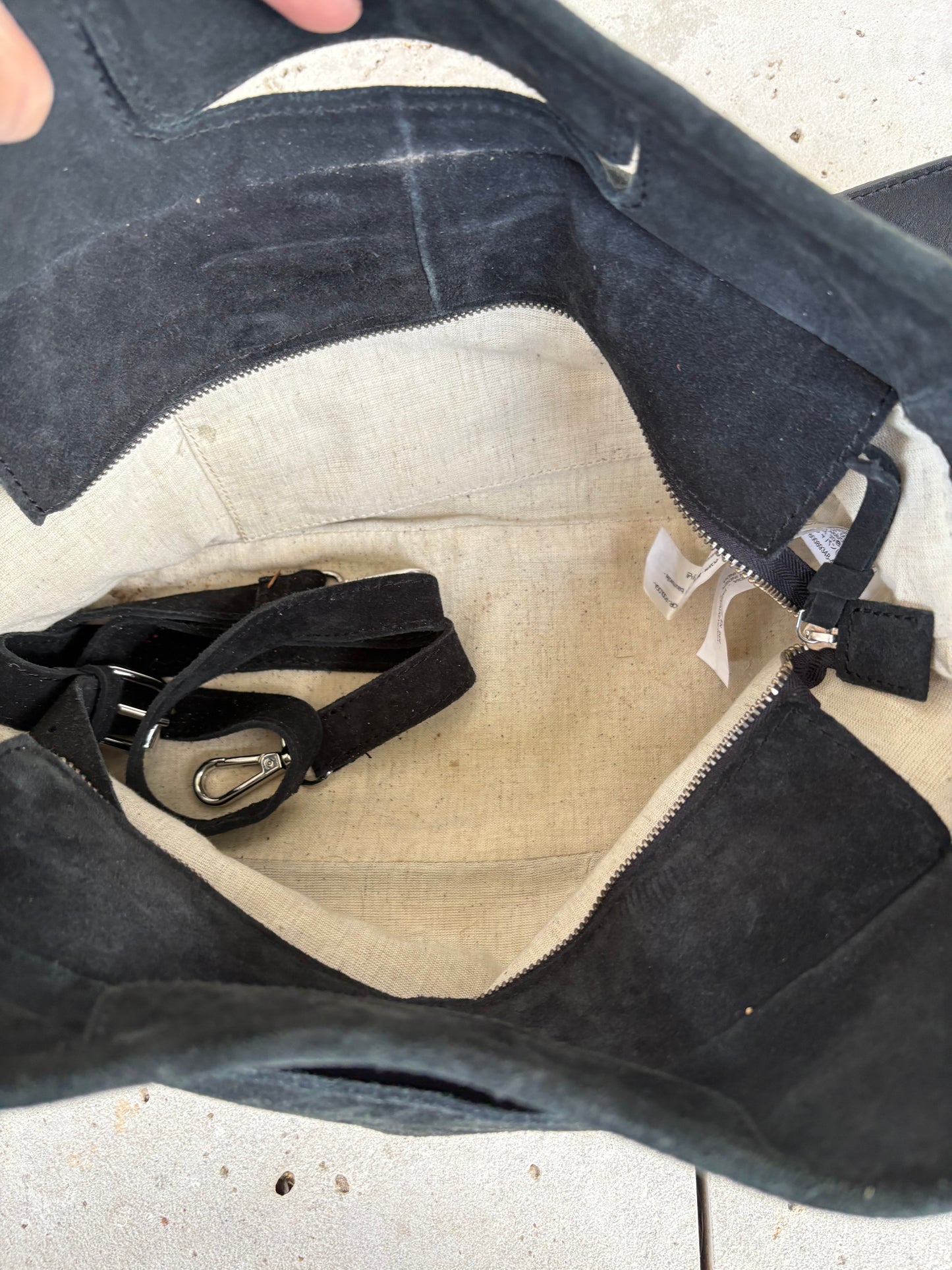 ZARA. Bolso negro piel shopper