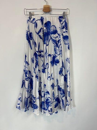 ZARA. falda midi plisada flores T.xs