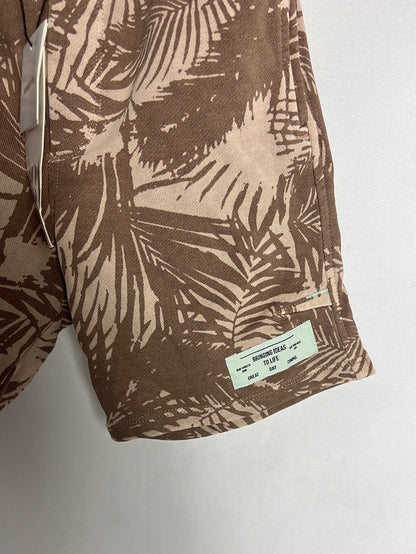 ZARA. Brown plush shorts with leaves. Size 6 years.