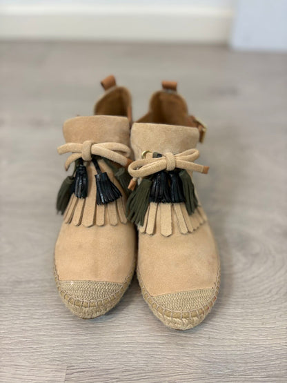 INTROPIA. Zapato piel esparto T.36
