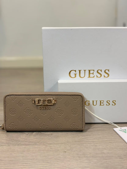 GUESS. Cartera beige logo