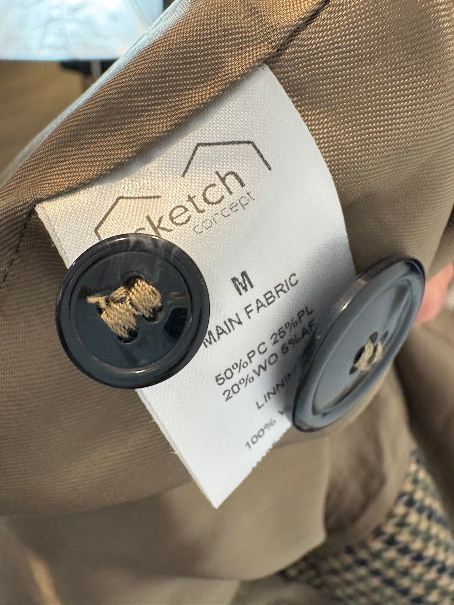 SKETCH CONCEPT. Abrigo pata de gallo con lana