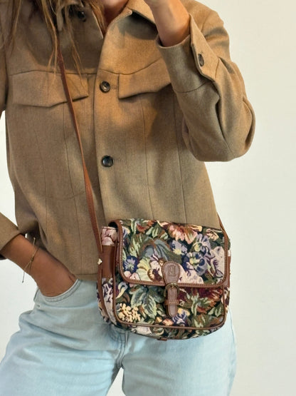 BARILOCHE. Houndstooth trousers size 36