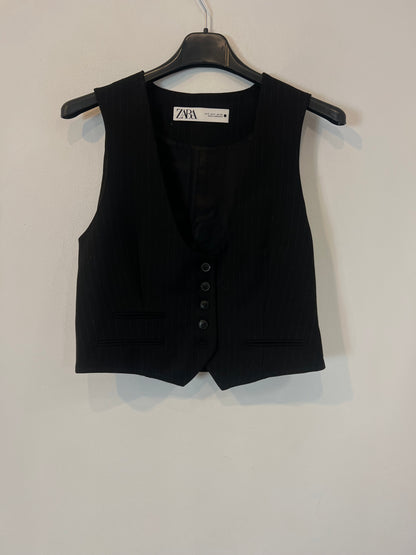 AMEÉ. Sleeveless fringed sweater S.(s)