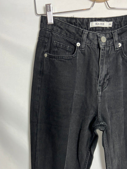 NA-KD. Two-tone denim pants. T 34