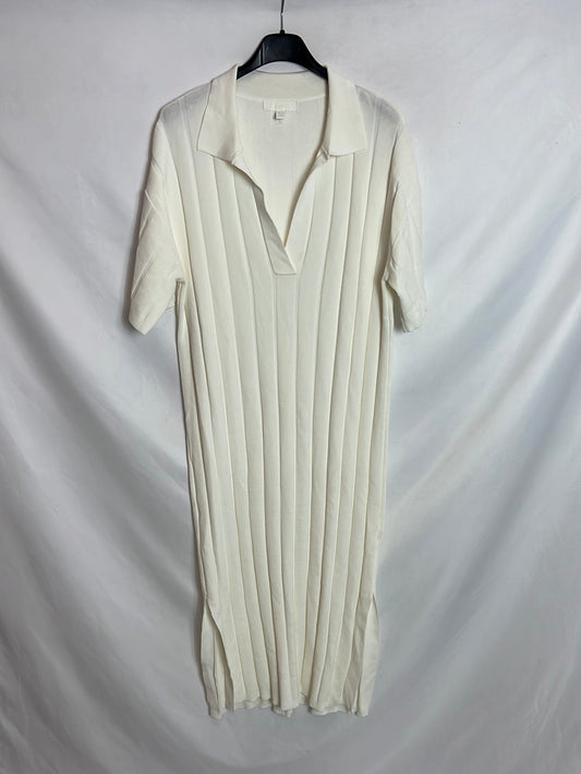 H&amp;M. White ribbed midi dress. Size XS