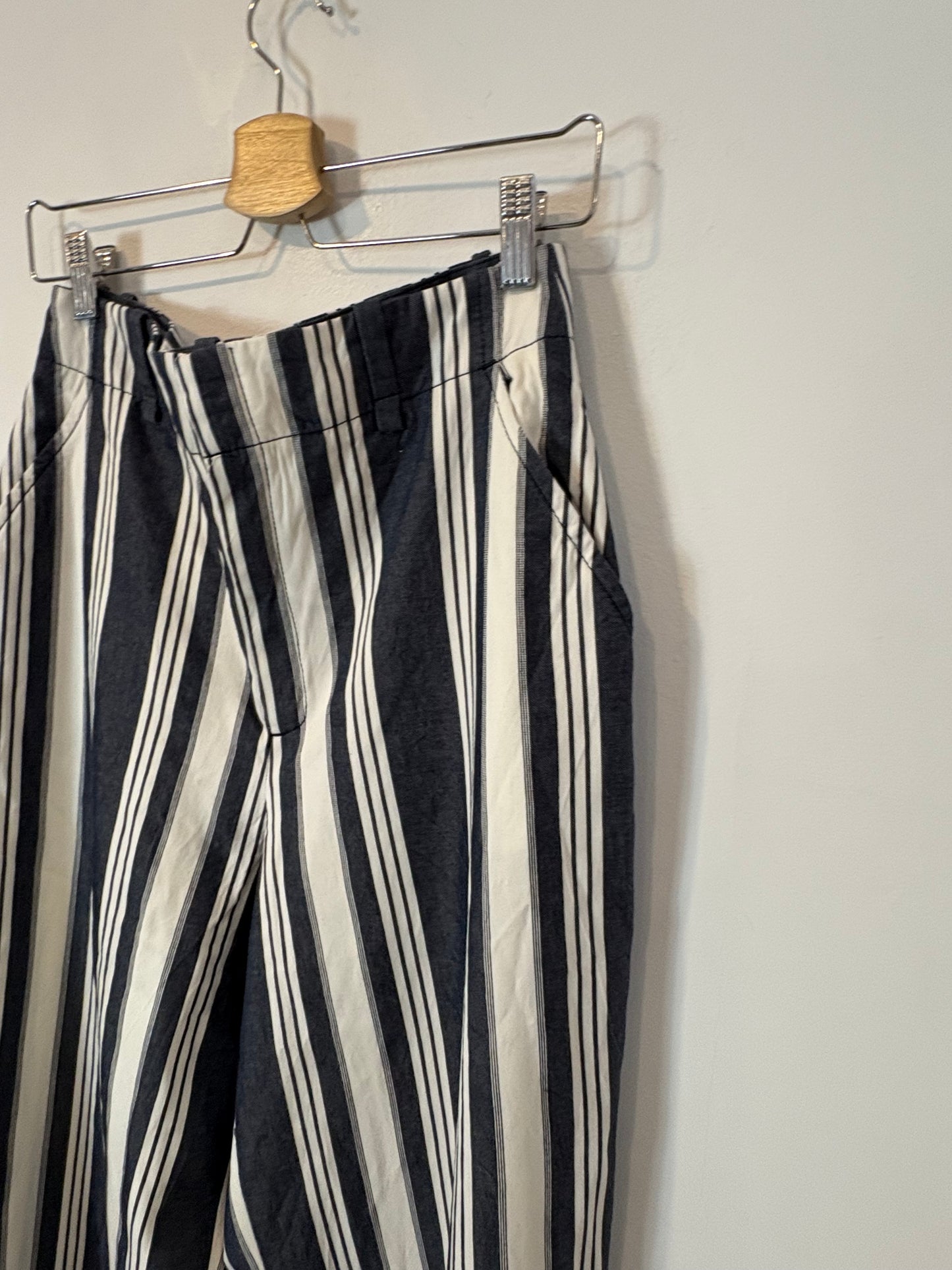 MASSIMO DUTTI. Pantalón azul rayas mezcla