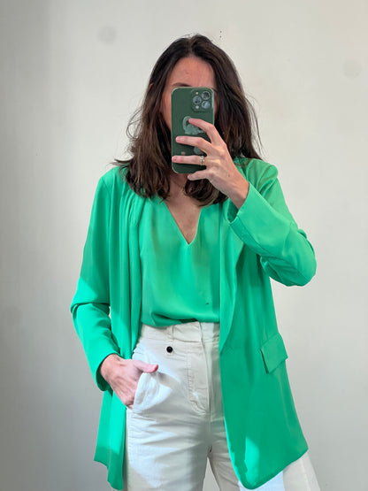CONCHITA SAINZ. Conjunto verde fluido