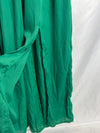 OTRAS. Vestido largo verde detalle escote. T XL