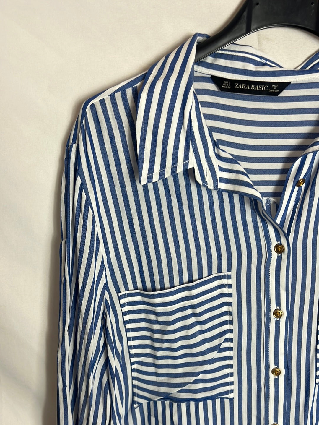 ZARA. Flowy striped blouse. TL( M)