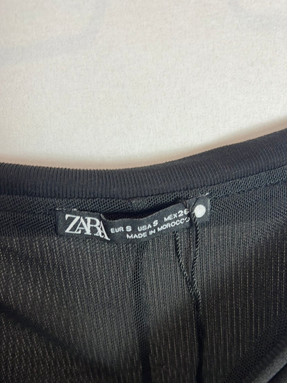 ZARA. Vestido negro palabra de honor T.s