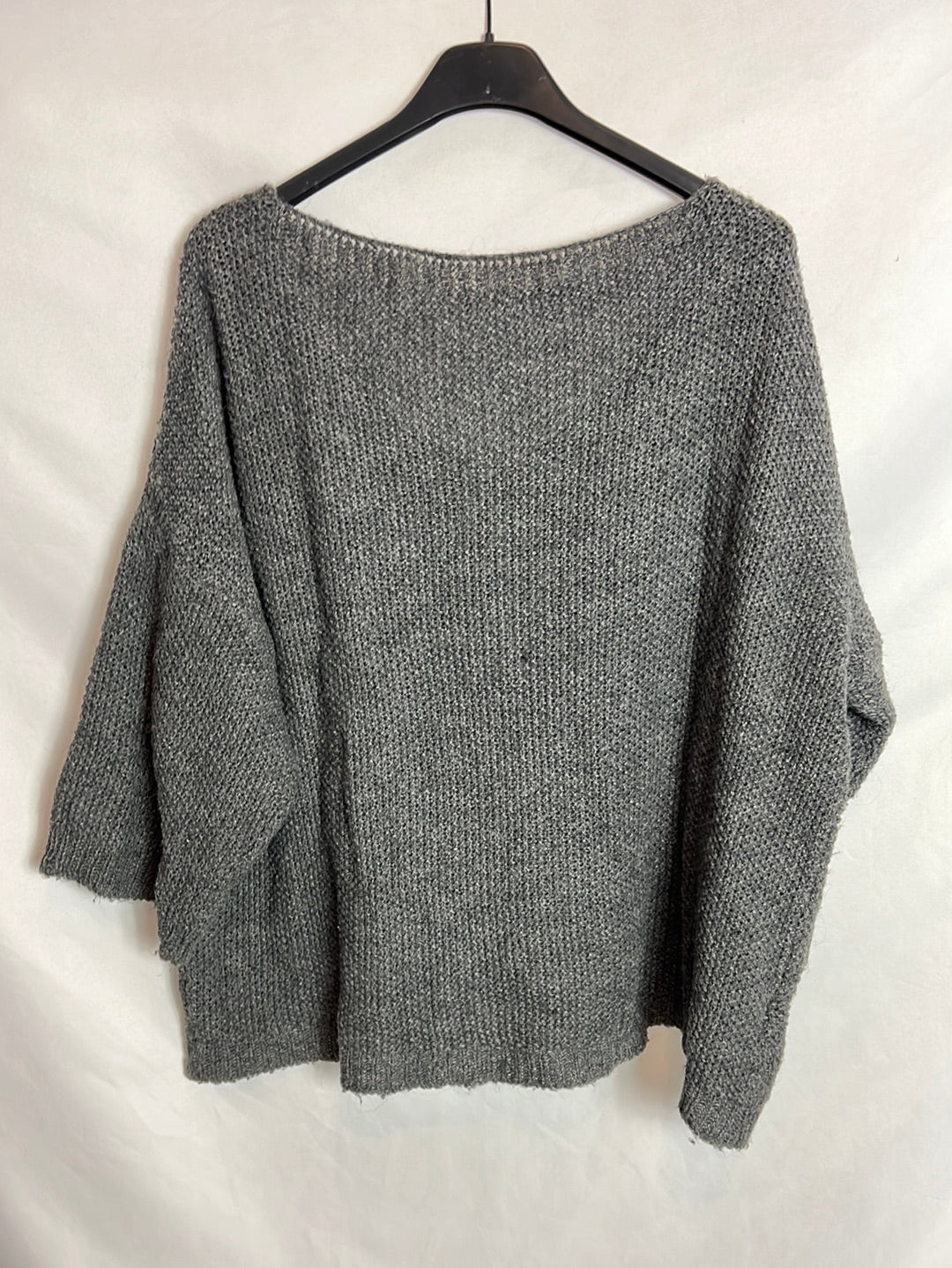 EL DESVÁN DE ARAN. Jersey gris media manga. T L