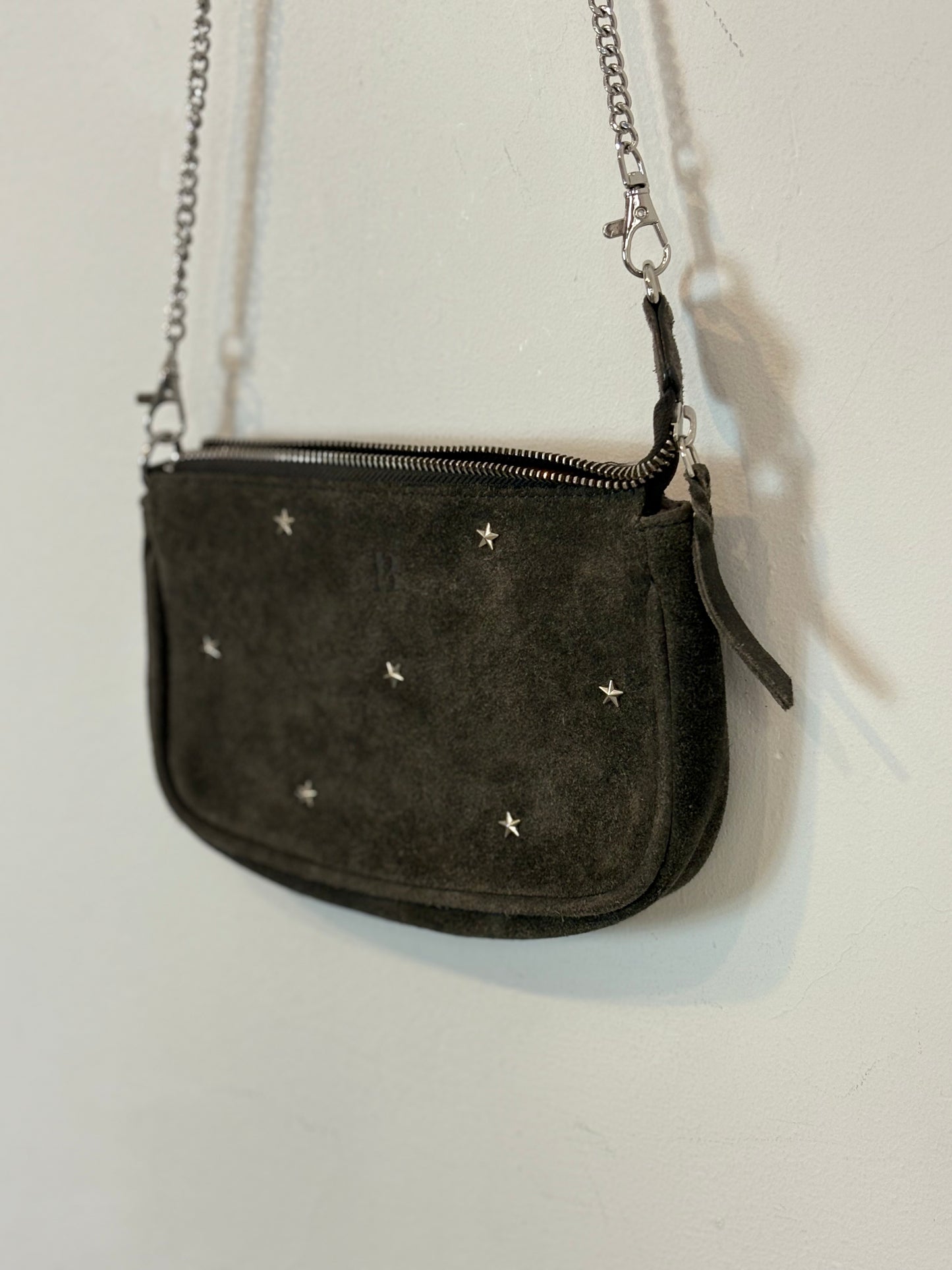 BROWNIE. Bolso asa larga piel estrellas