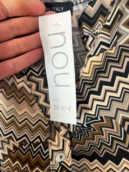 NEW. Flowy brown print blouse. TM/L