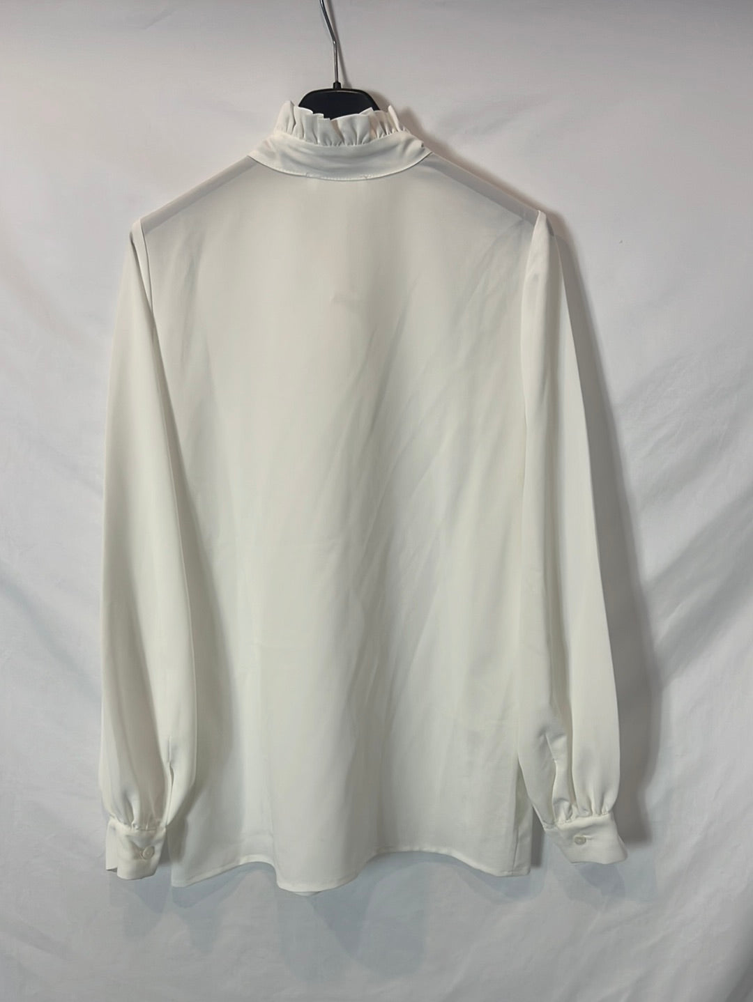 CARCUI. blusa blanca fluida T.s