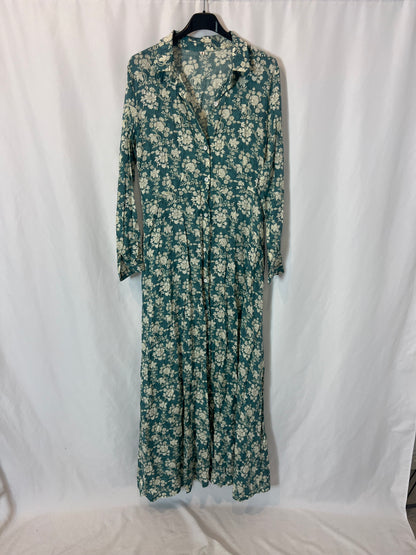 OTRAS. Vestido largo camisero azul flores. T M