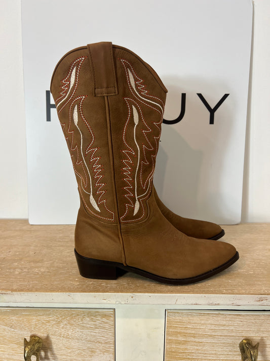 MICUIR. botas camel cowboy T.38