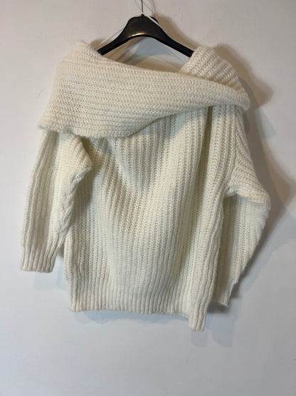 ZARA. Jersey blanco detalle cuello. T S