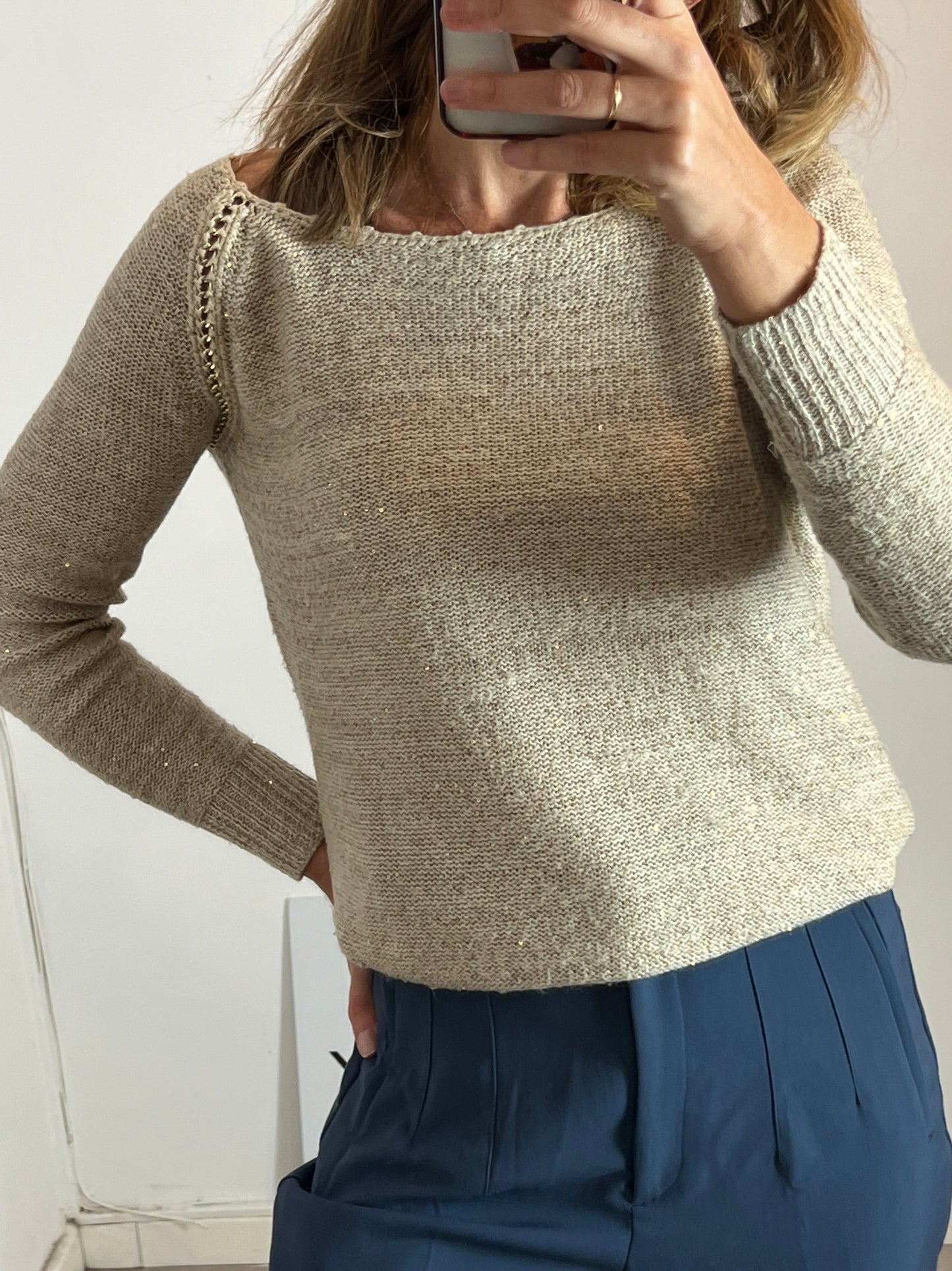 PEACE N' LOVE. Beige sequin sweater Your(s)