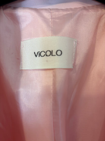 VICOLO. Traje de chaqueta rosa claro