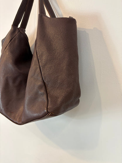 OTRAS. Bolso shopper marrón piel