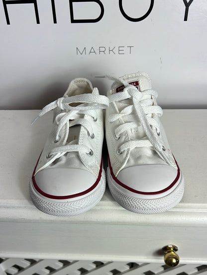 COVERSE. Zapatillas blancas cordones. T 26