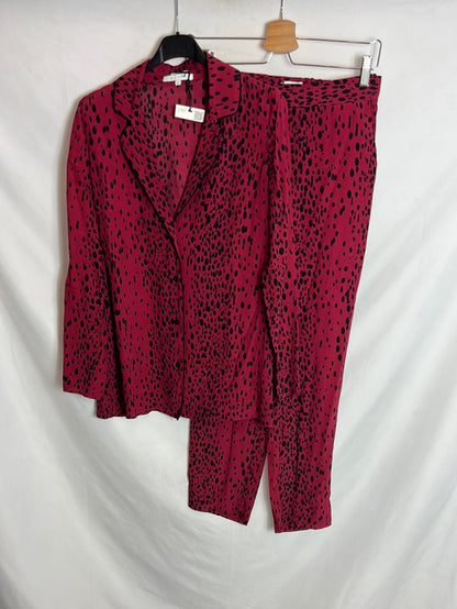 SCALPERS. Total look granate print. T XS/S