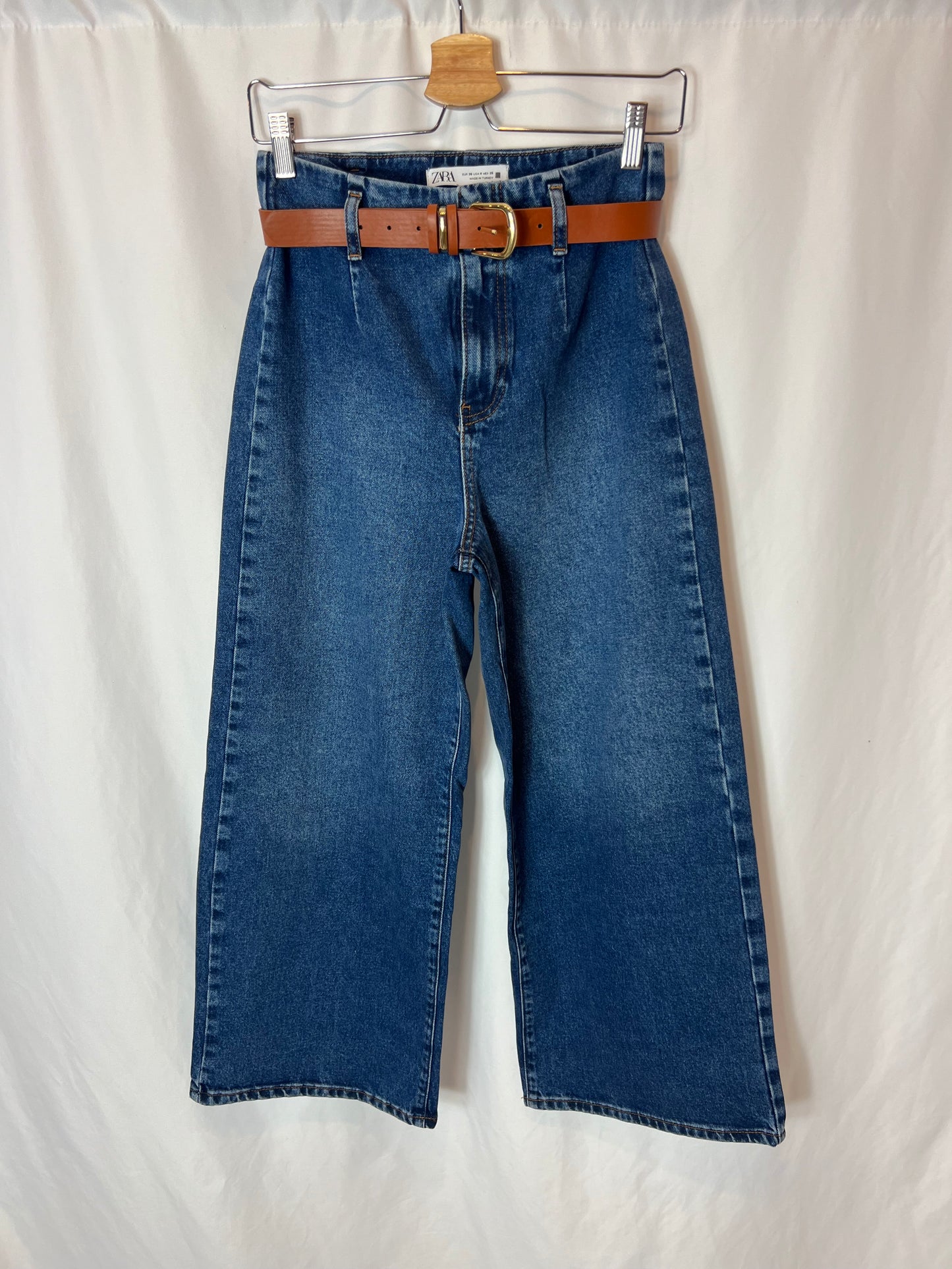 ZARA. Culotte jeans size 36