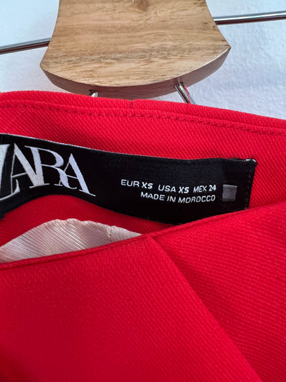 ZARA. total look rojo  T.xs