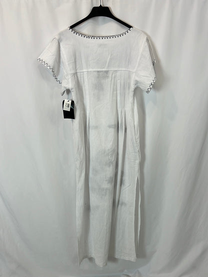 SENSISTUDIO.Vestido largo bordado blanco T.s