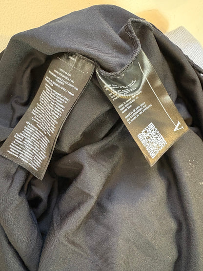 AWARE. Falda larga negra textura