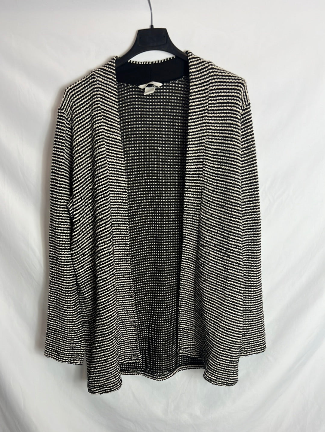 H&amp;M. Two-tone mottled jacket. TM