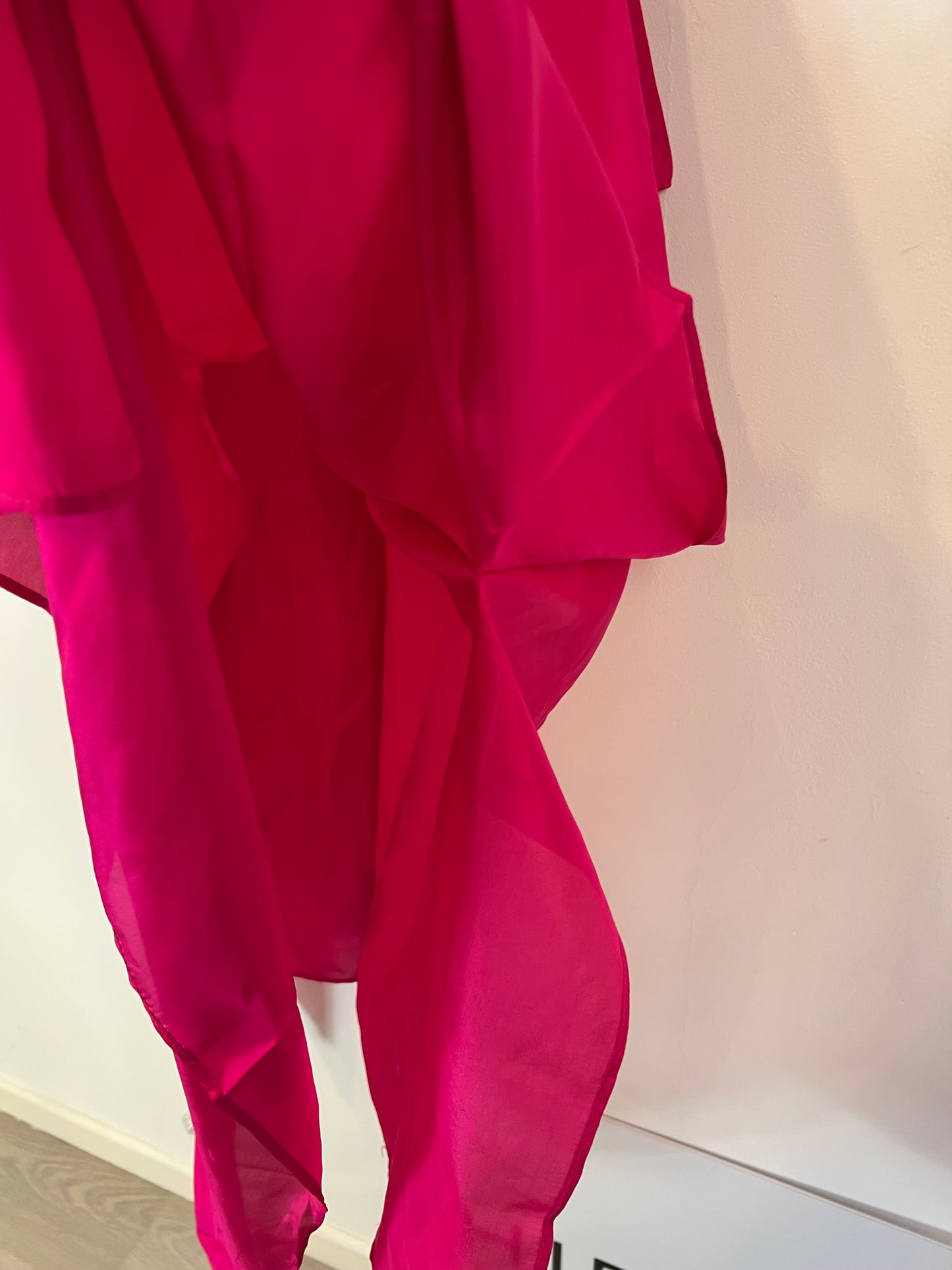 ZARA HOME. Kaftán rosa seda. T U