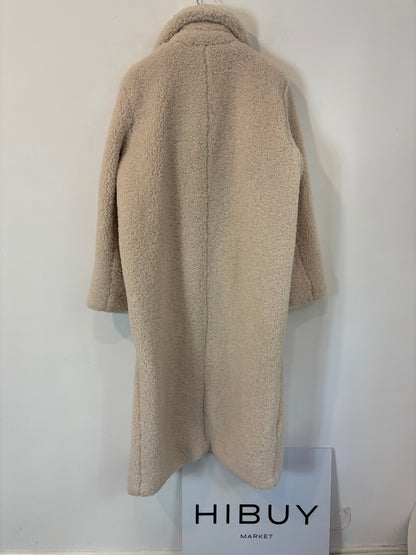 ZARA. Abrigo largo borrego