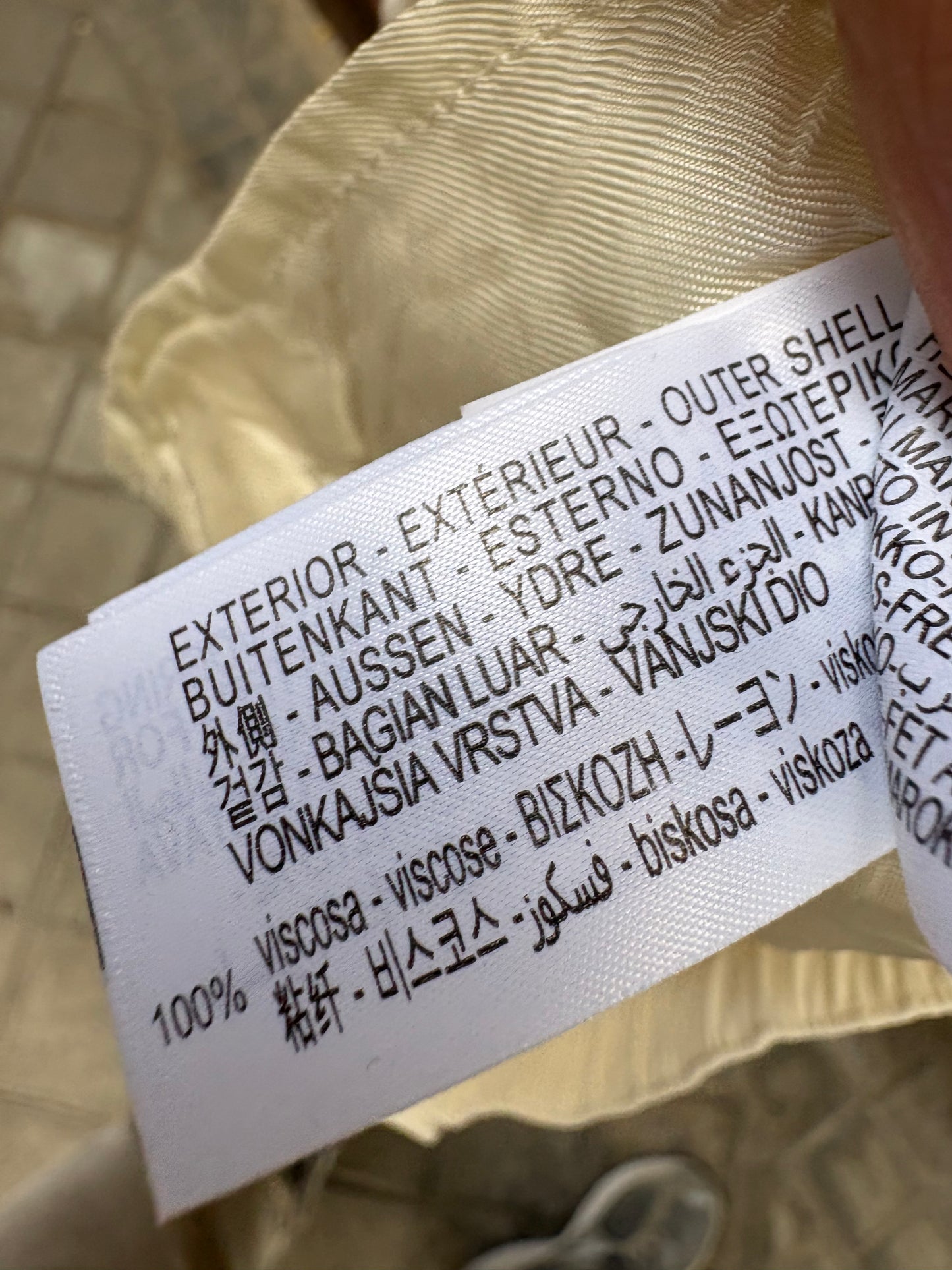 IMAN. White ribbed top Tm