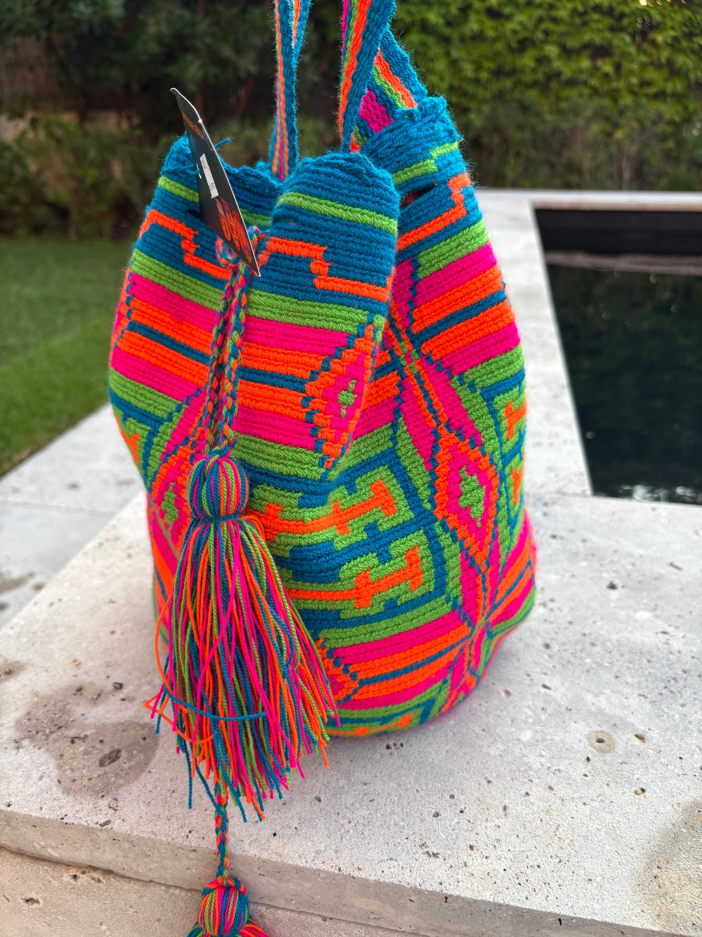 OTRAS. Bolso  hecho a mano colores