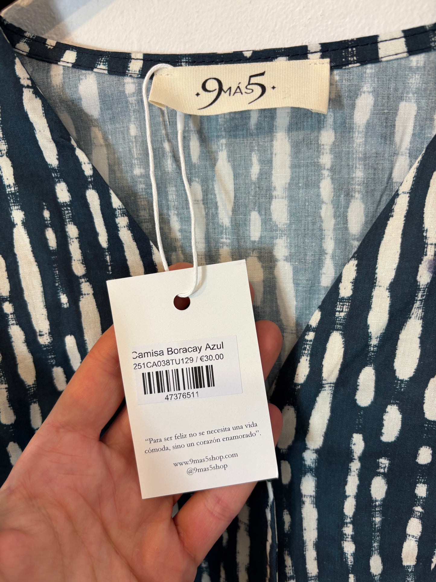 9MAS5. Total look estampado azul petróleo. T S