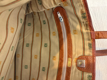 LOEWE. Bolso piel vintage