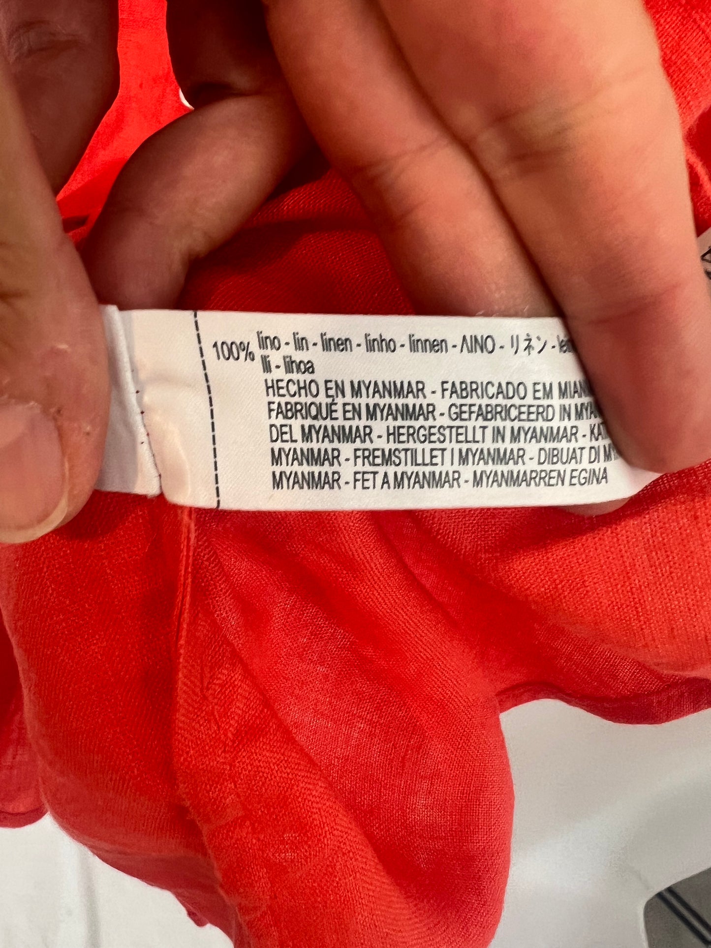 OYSHO. Red oversized linen blouse T.xs