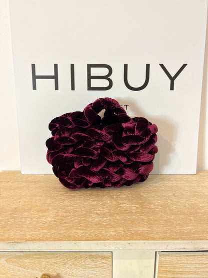 ZARA. Bolso de mano trenzado terciopelo