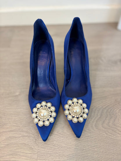 UTERQÜE. Zapatos azules joya T.38