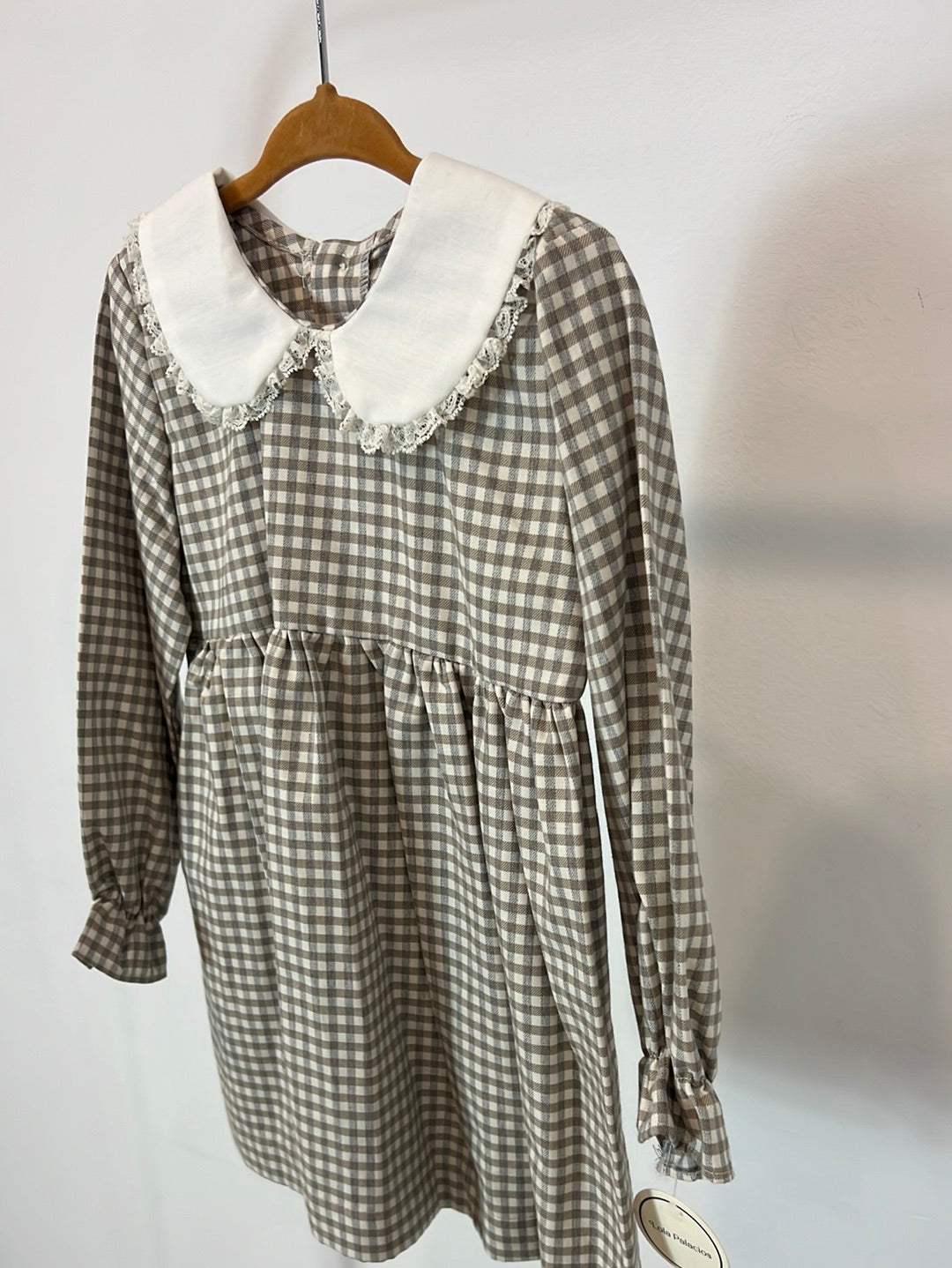 LOLA PALACIOS. Gingham dress for girls. Size 4 years.