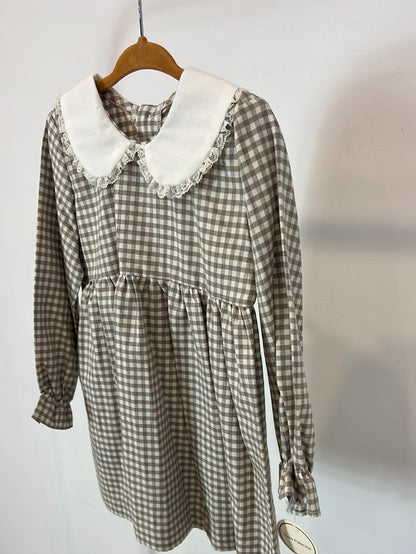 LOLA PALACIOS. Gingham dress for girls. Size 4 years.